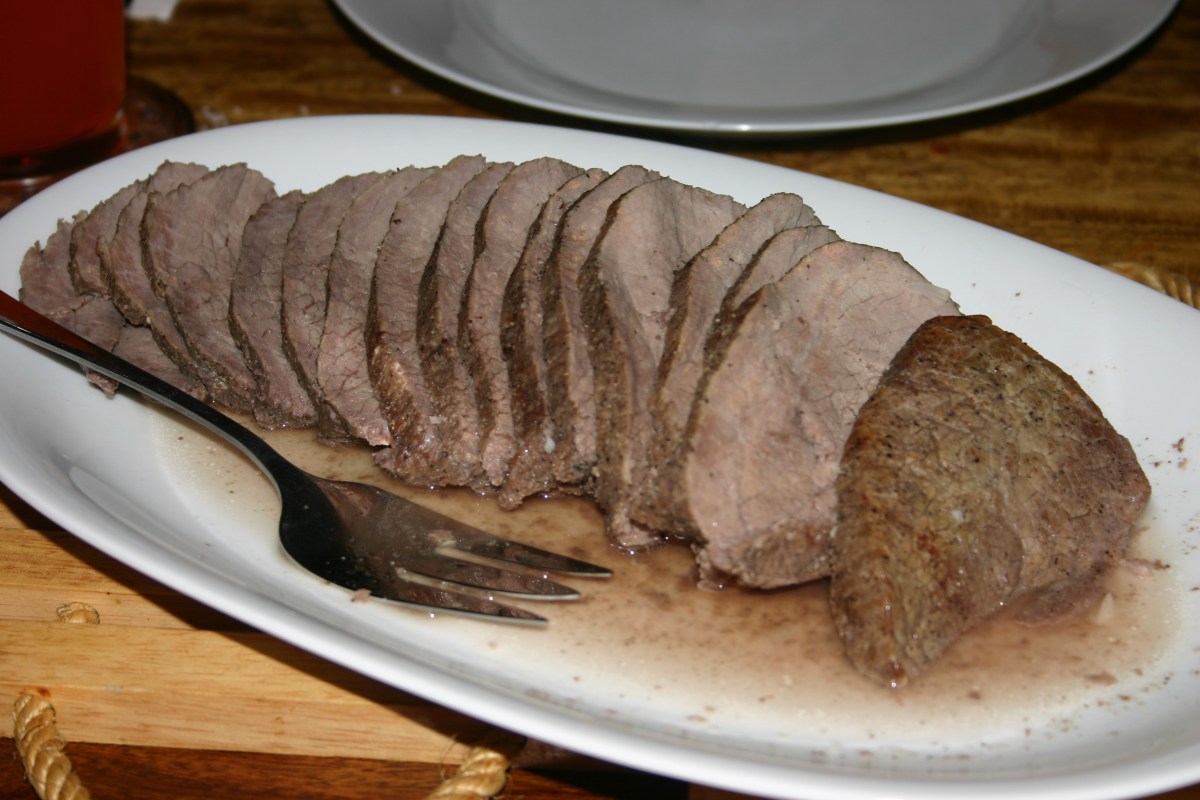 Tender Eye of Round Garlic&nbsp;Roast
