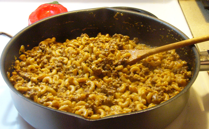 Hamburger Helper Style Chili-Cheese&nbsp;Macaroni