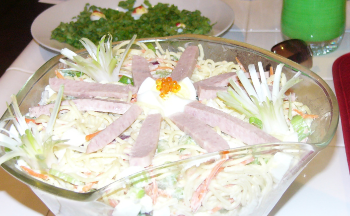Hawaiian Macaroni Salad with&nbsp;Spam
