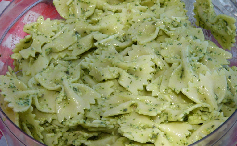 Butterfly Pesto Pasta&nbsp;Salad