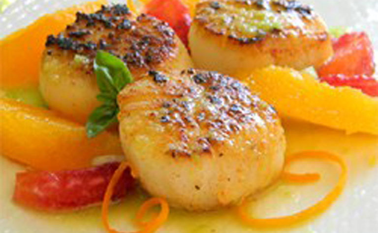 Seared Scallops with Jalapeno&nbsp;Vinaigrette