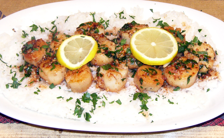Portuguese Scallops over&nbsp;Rice