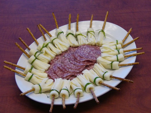 witches-brooms-platter-1