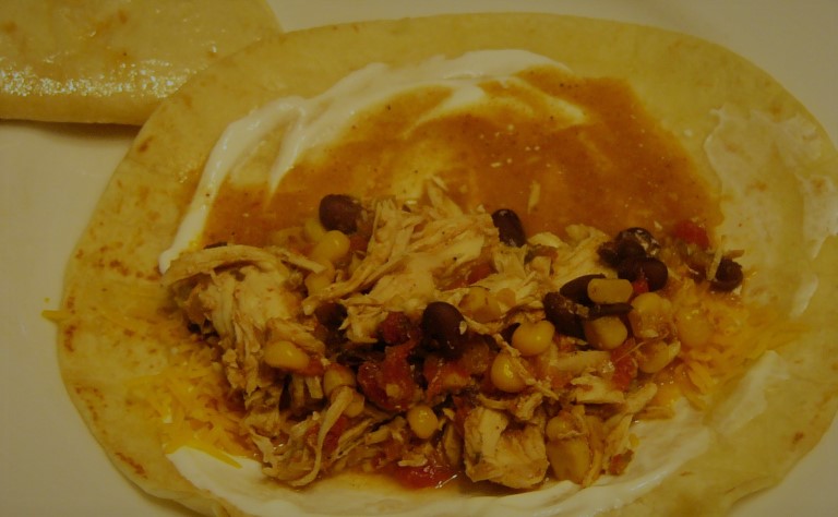 Crock Pot Mexican Chicken&nbsp;Burritos