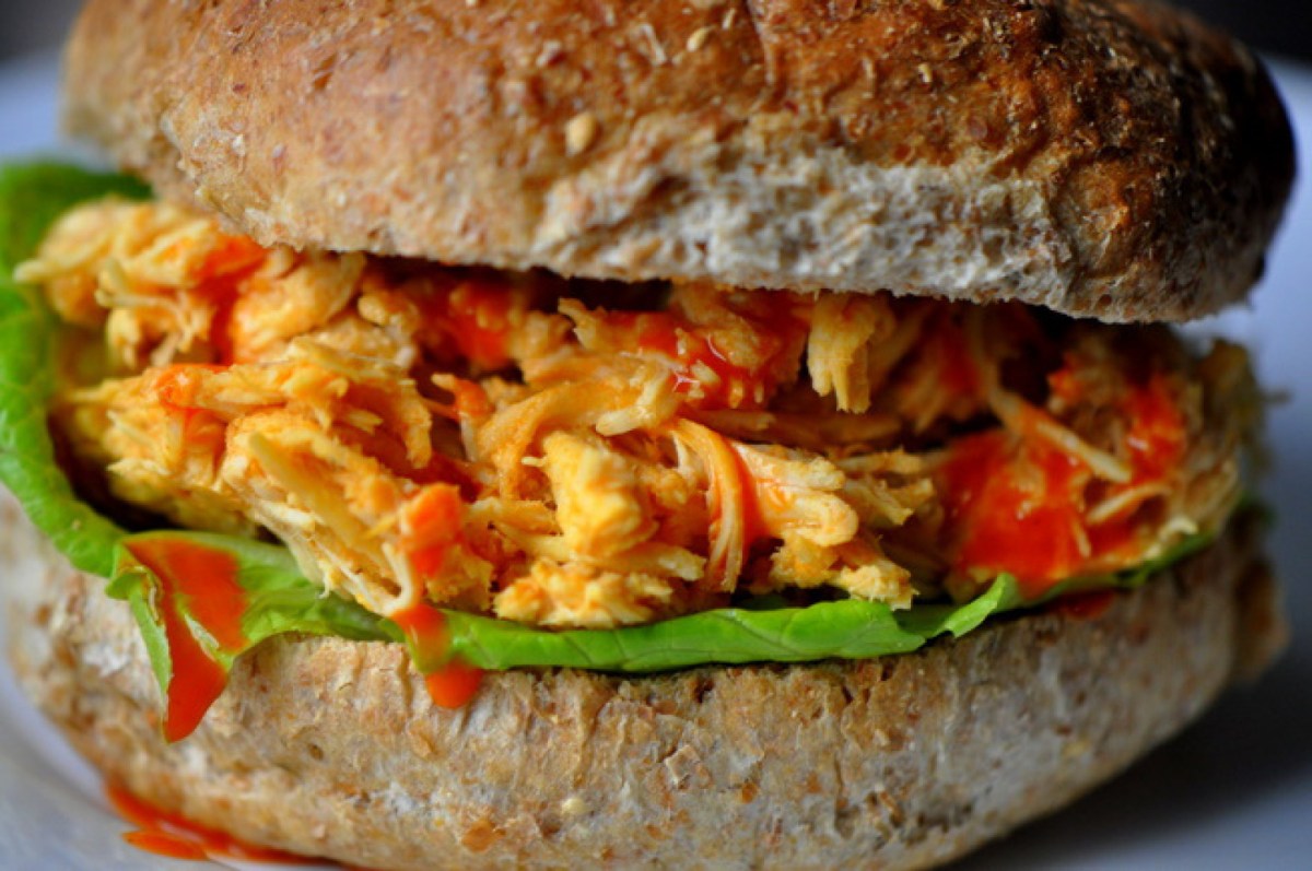 Shredded Buffalo Chicken&nbsp;Sandwiches
