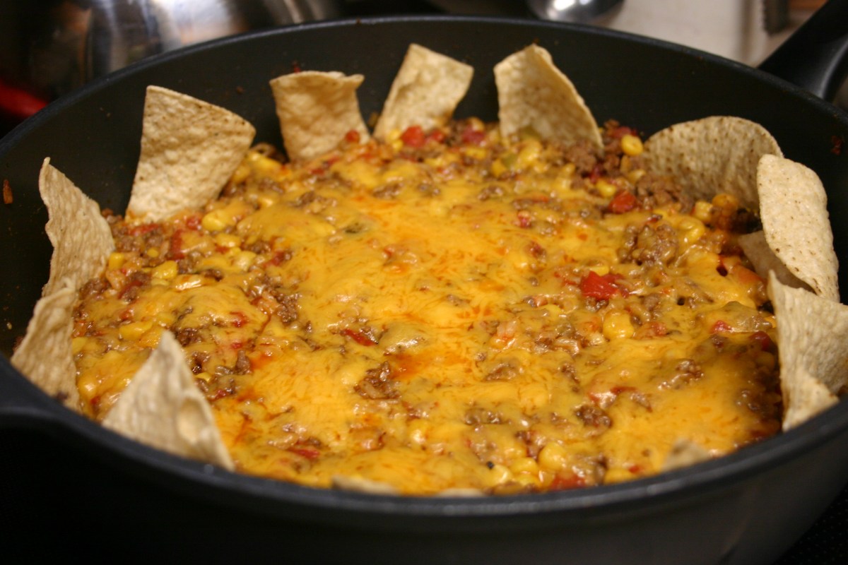 Beefy Spanish Skillet&nbsp;Nachos