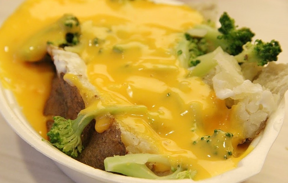 Broccoli and Cheez Whiz Baked&nbsp;Potato