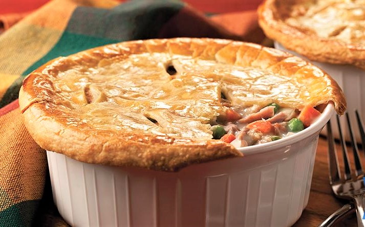 Double Crusted Tuna Mushroom Pub&nbsp;Pie