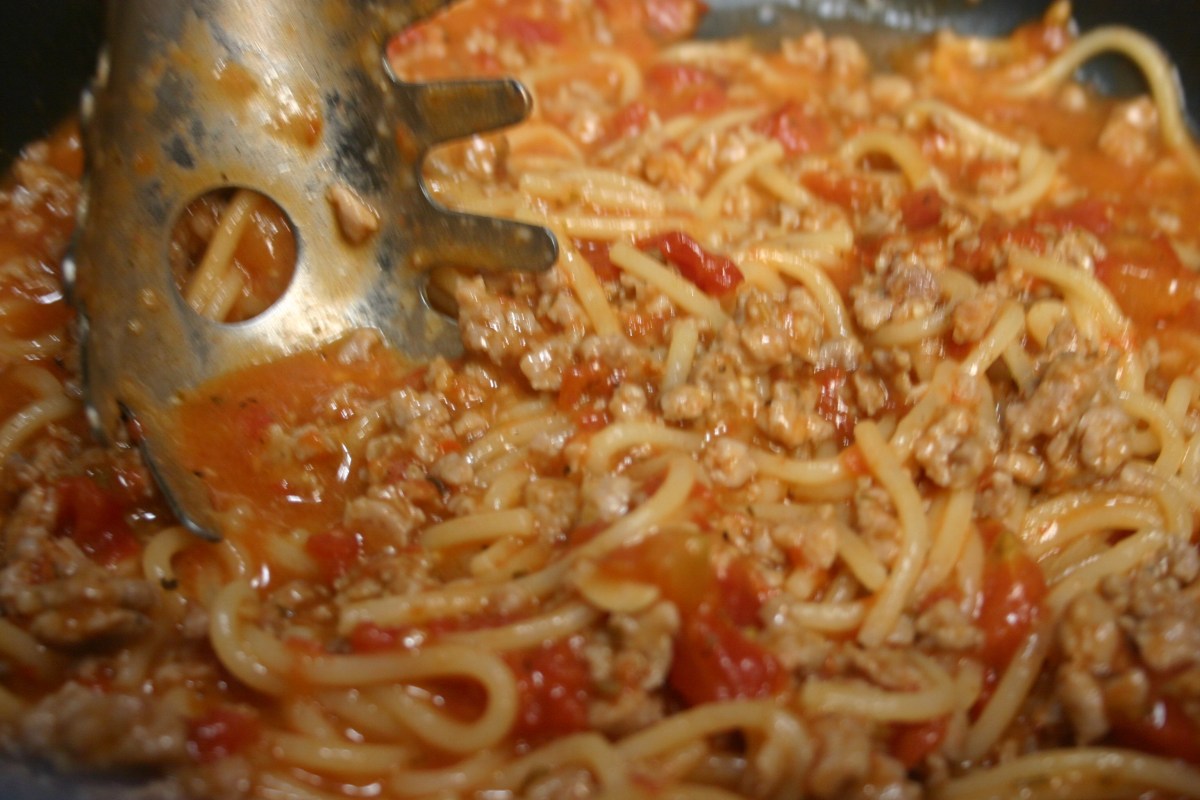 One-Pot Italian Sausage Creamy&nbsp;Spaghetti