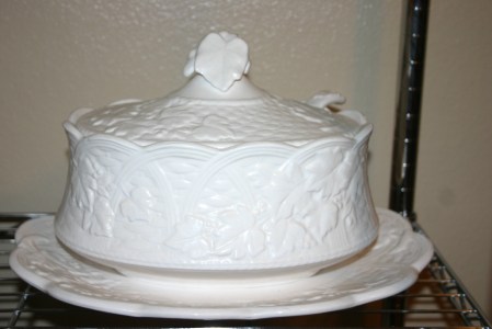 soup tureen (1)