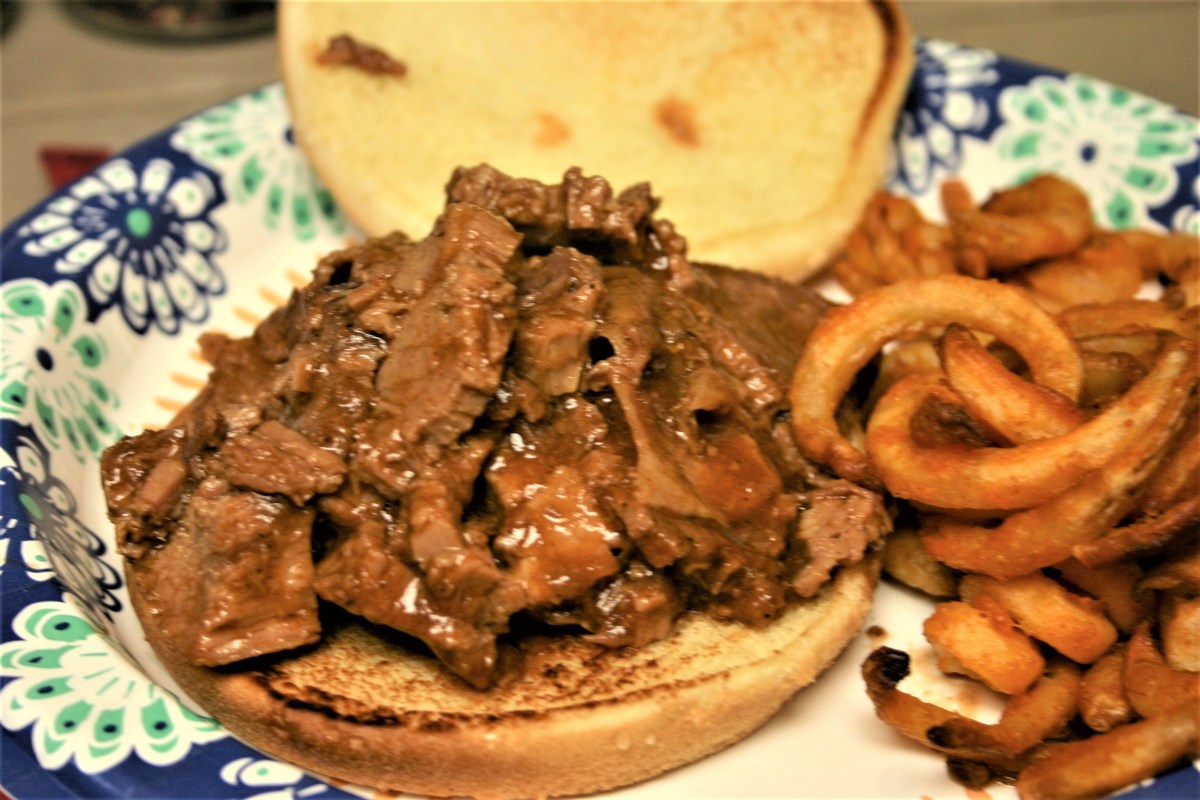 Slow Cooker Roast Beef&nbsp;Sandwiches