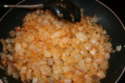 Saute-chopped-onions