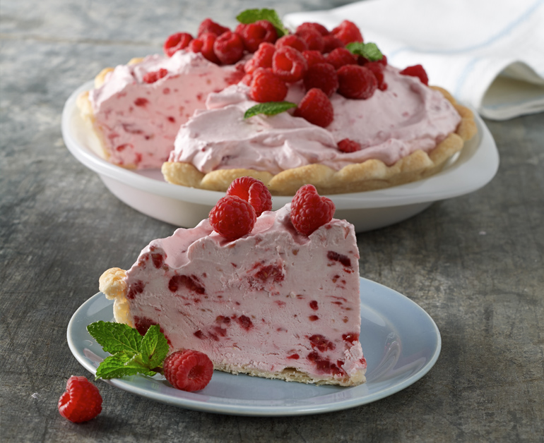 Welcome August with a Creamy Raspberry&nbsp;Pie