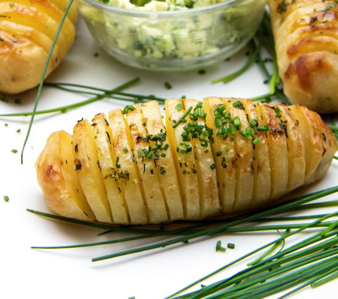Skillet Hasselback Chive&nbsp;Potatoes