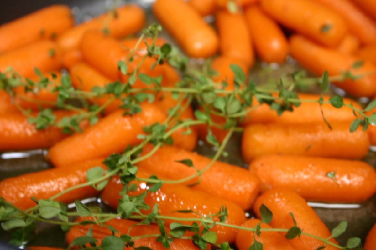 Herb Gardens and Honey-Glazed Carrots with Lemon&nbsp;Thyme