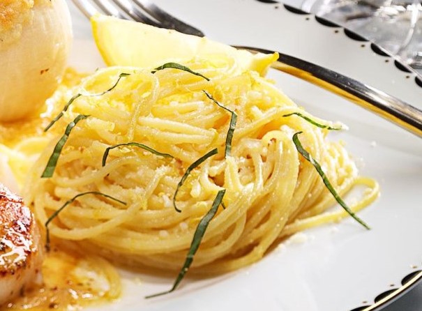 Lemon Spaghetti Pairs Perfectly with&nbsp;Scallops