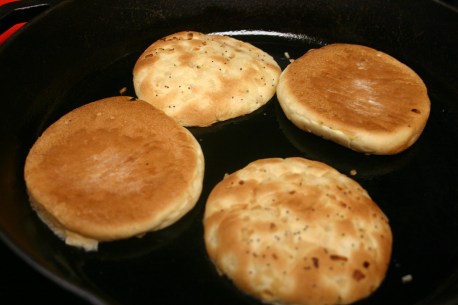 Steak House French Onino Burger (3)