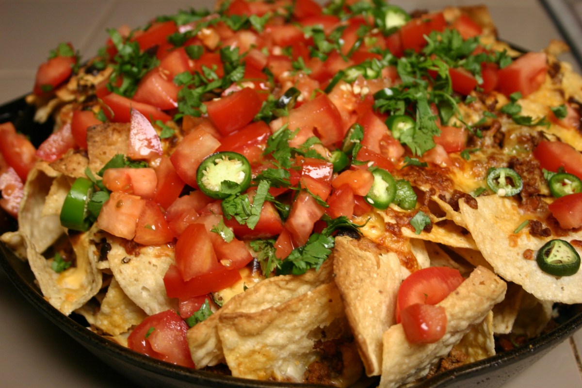 Beefy Cast Iron Skillet&nbsp;Nachos