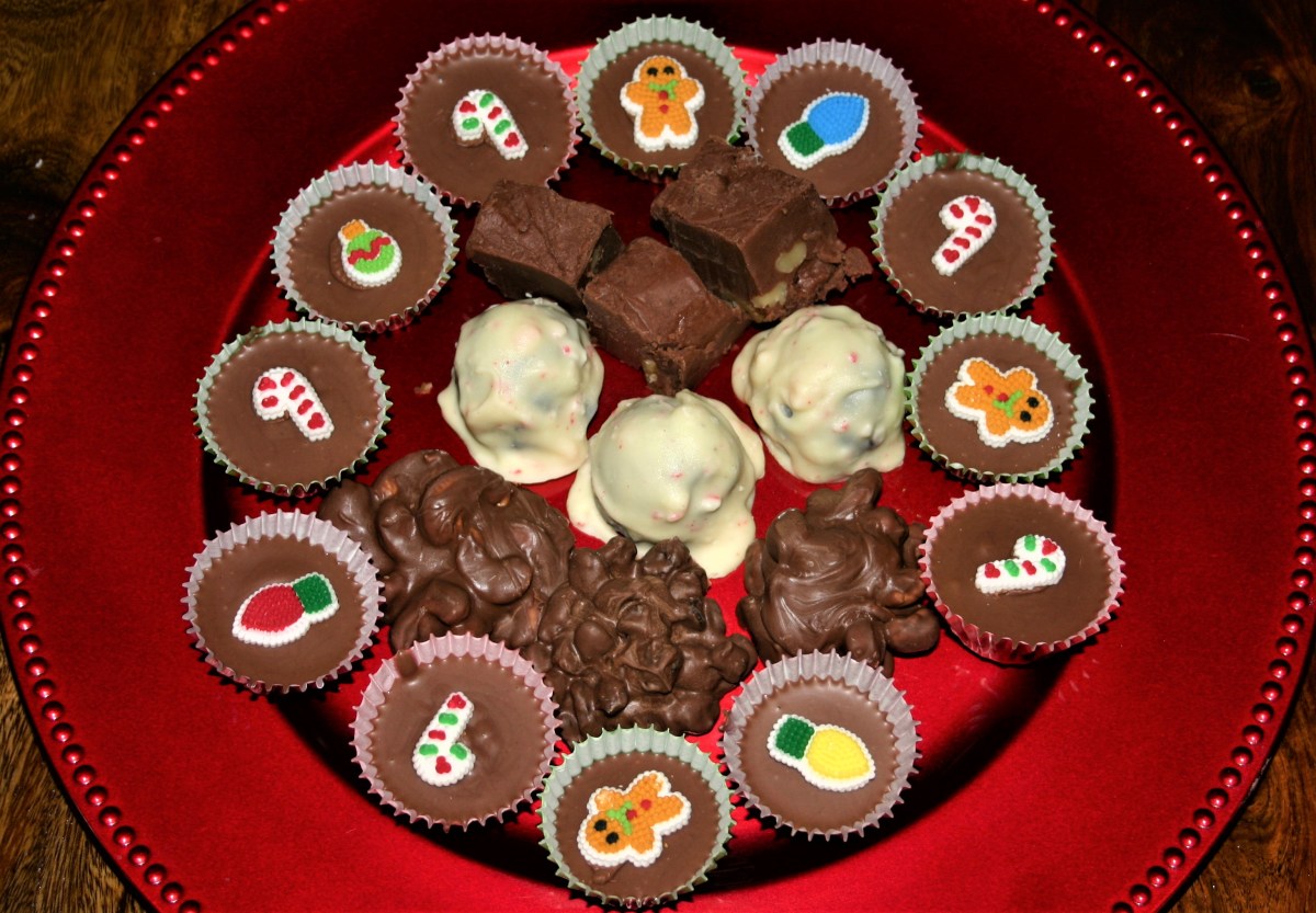 Holiday Candy Gift Platters made with&nbsp;Love