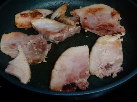 Ham &amp; Eggs Benedict (2)