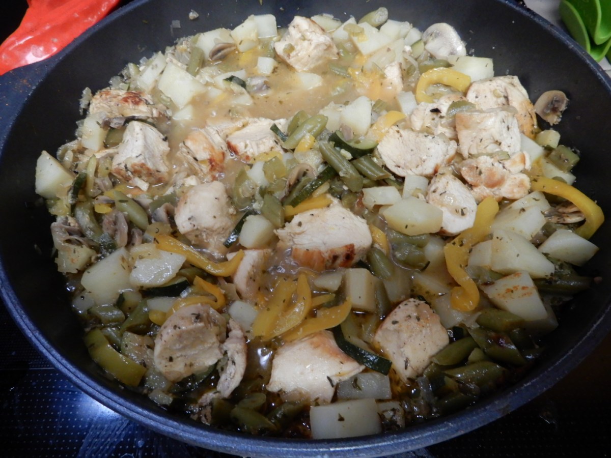 One-Skillet Vegetable Chicken&nbsp;Sass