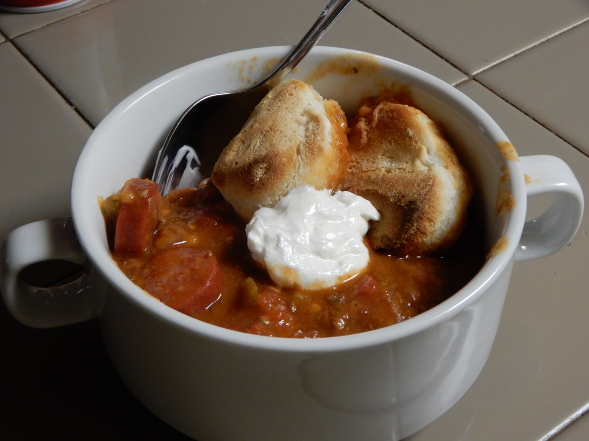 Cheddar-Chili Dog Casserole