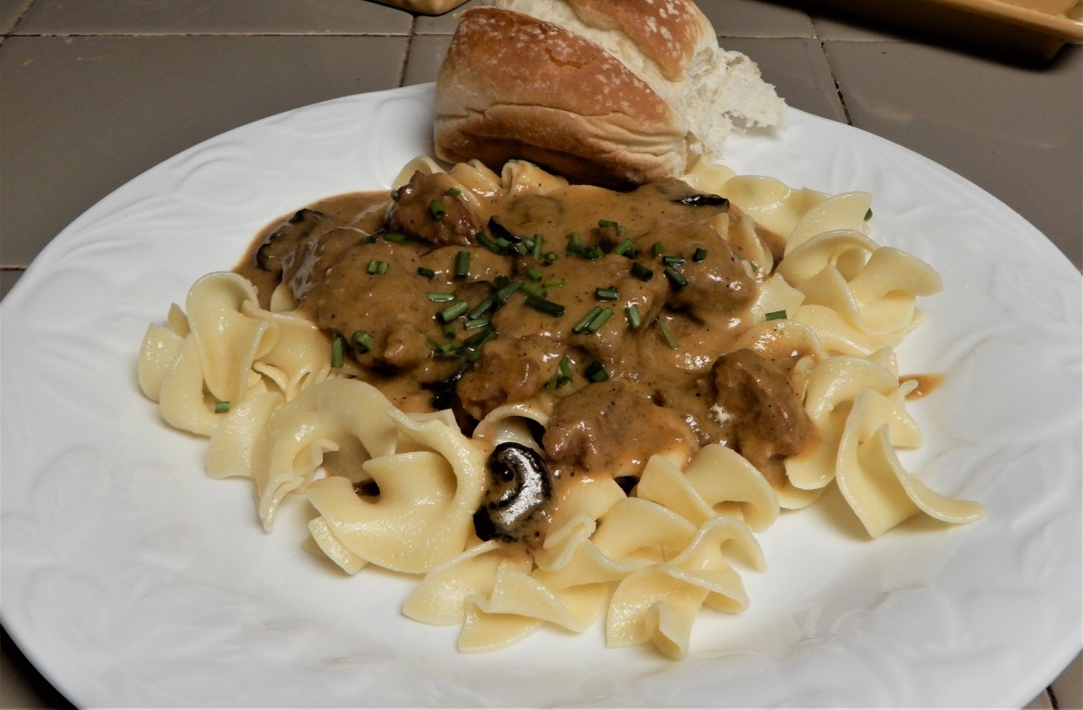 Golden Oniony Mushroom Beef&nbsp;Stroganoff