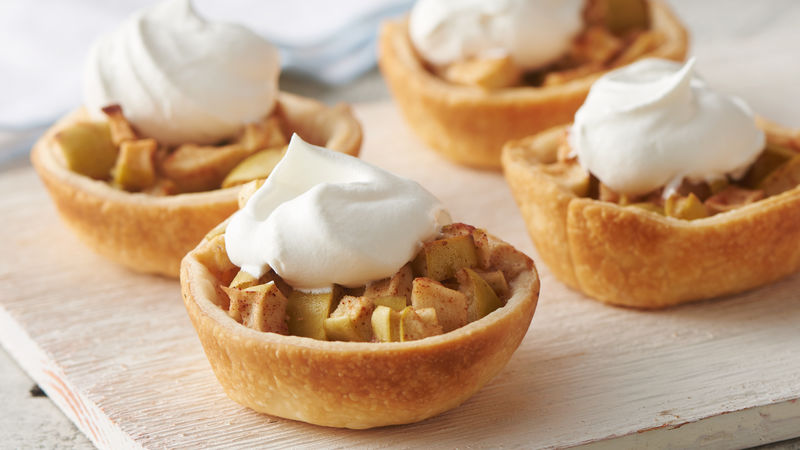 Mini Apple Pies – Oh&nbsp;My!