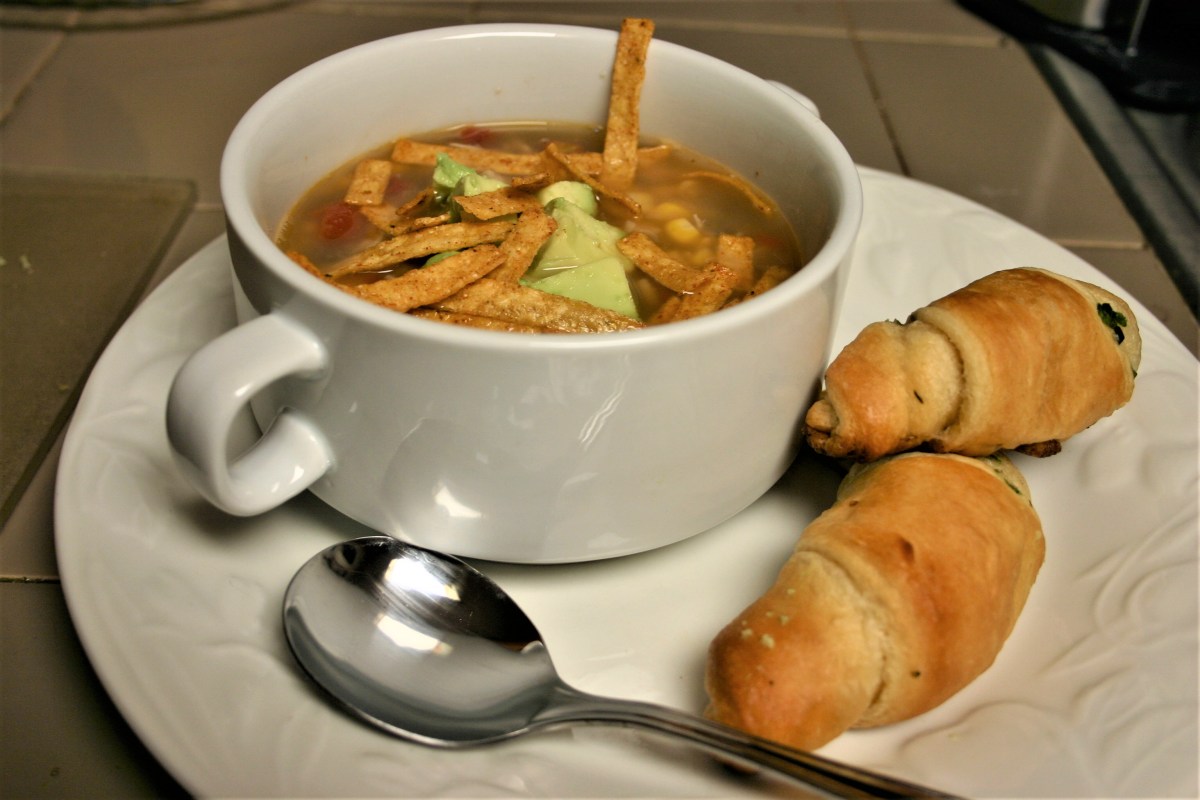 Six Can Tortilla Chicken Soup with Jalapeno Crescent&nbsp;Rolls
