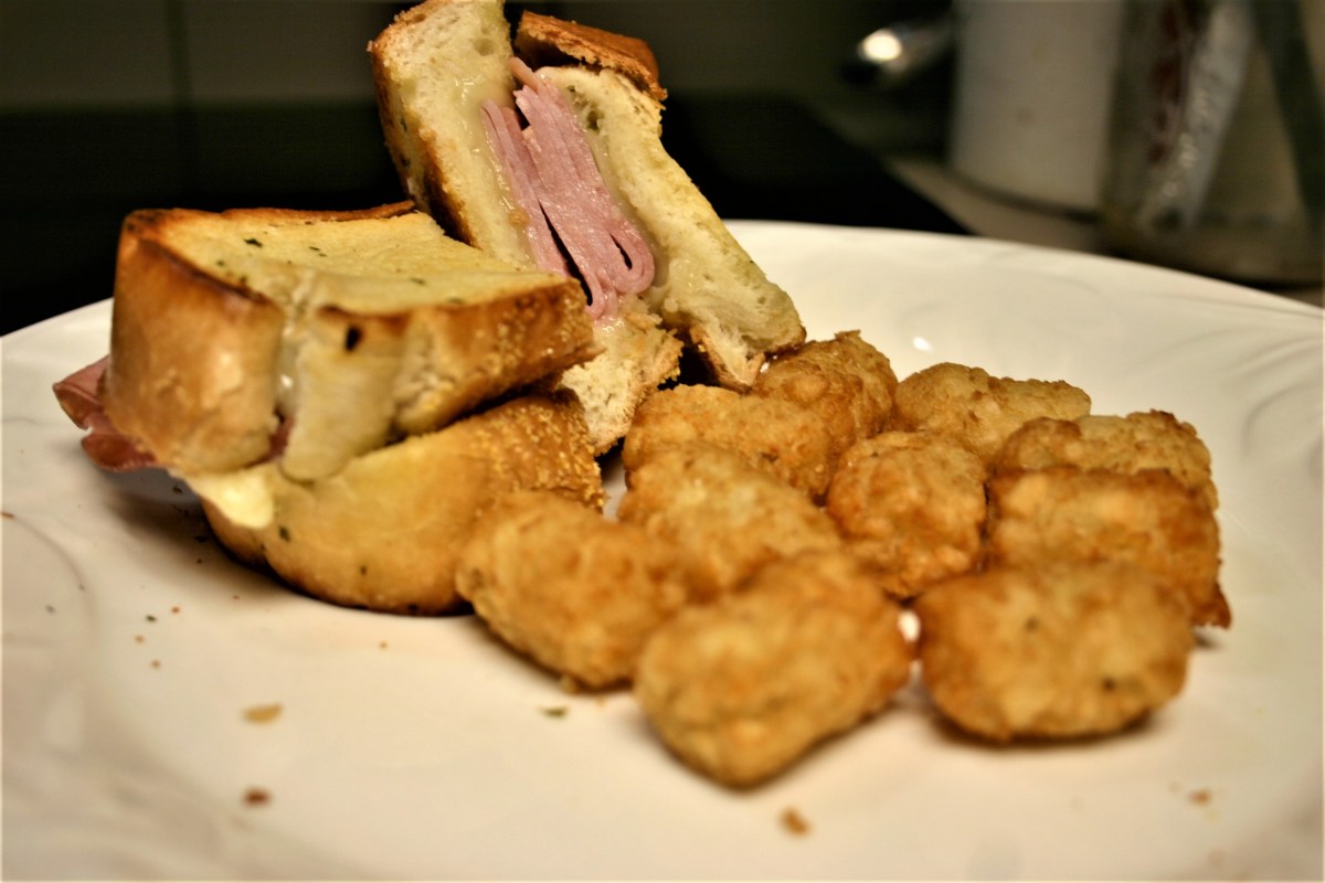 Garlic Texas Toast Ham and Cheese&nbsp;Sandwich