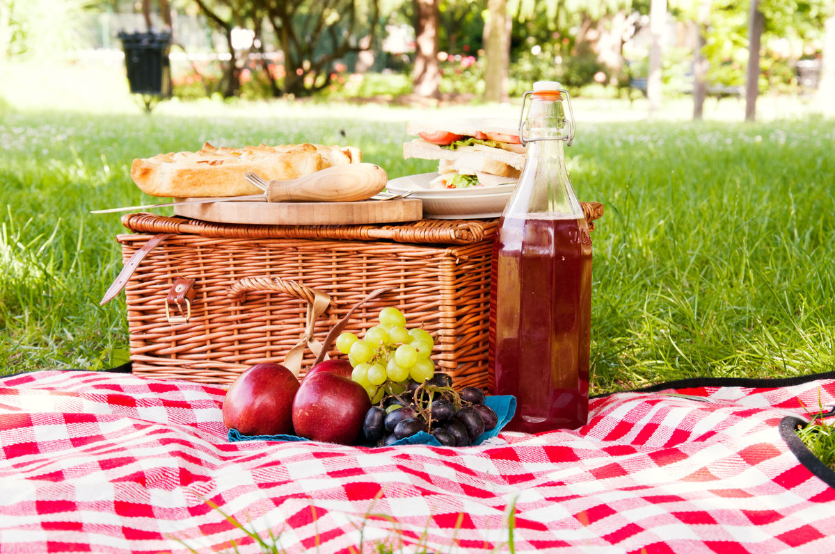 Picnics and Lemonade Ice&nbsp;Tea